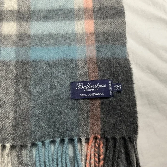 100% Lambswool Tartan Scarf Ballantrae Edinburgh Blue and Grey - Picture 2 of 8